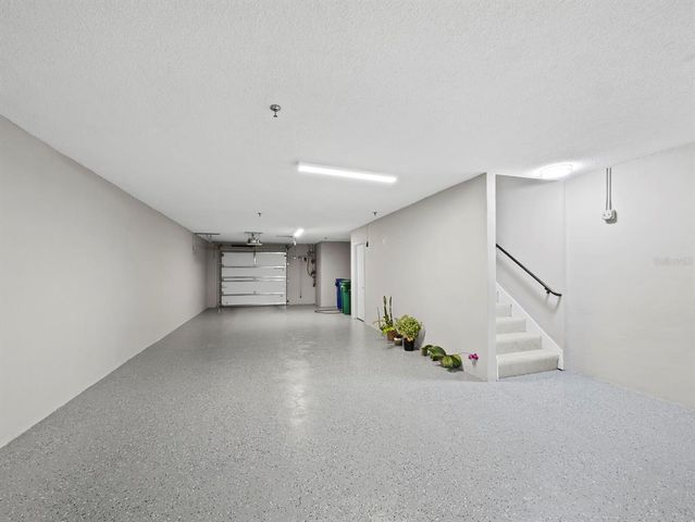 1904 HARBOURSIDE DRIVE 202, Longboat Key, FL 34228
