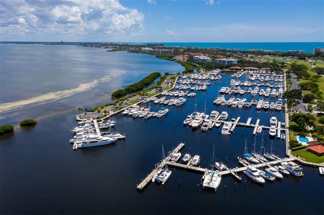 1904 HARBOURSIDE DRIVE 202, Longboat Key, FL 34228