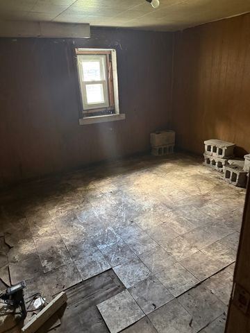 1445 Lexington Avenue, Ford Heights, IL 60411