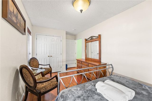 3435 Euclid Avenue, Kansas City, MO 64109