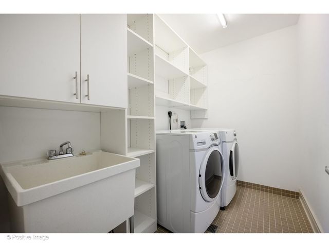 401 N Wabash Avenue 86D, Chicago, IL 60611