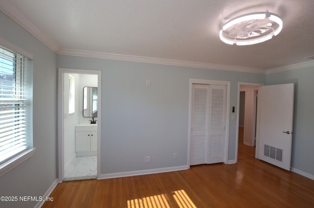 7941 ALDERMAN Road, Jacksonville, FL 32211