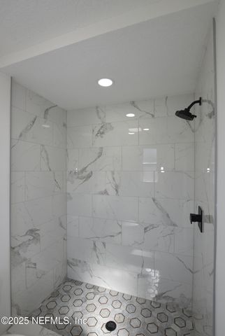 7941 ALDERMAN Road, Jacksonville, FL 32211