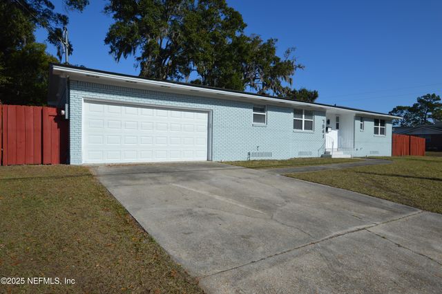 7941 ALDERMAN Road, Jacksonville, FL 32211