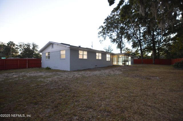 7941 ALDERMAN Road, Jacksonville, FL 32211