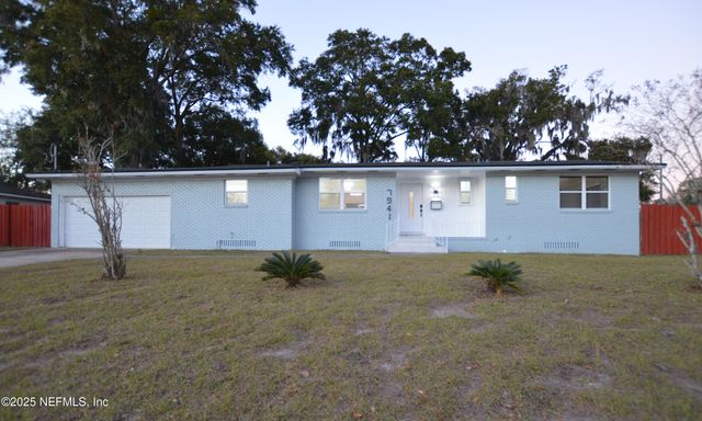 7941 ALDERMAN Road, Jacksonville, FL 32211