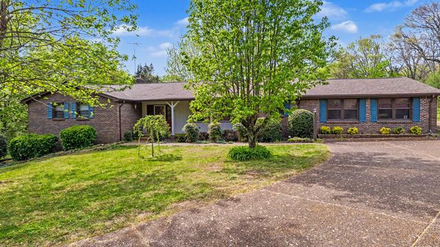 2413 Fly Rd, Nolensville, TN 37135