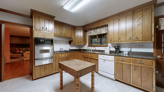 2413 Fly Rd, Nolensville, TN 37135