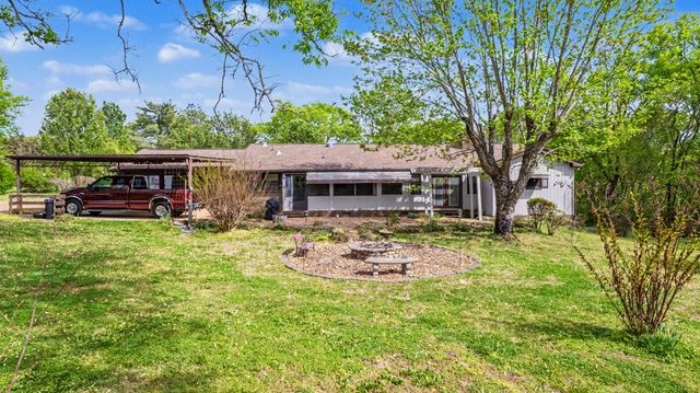 2413 Fly Rd, Nolensville, TN 37135