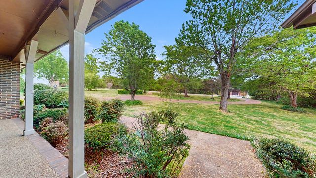 2413 Fly Rd, Nolensville, TN 37135