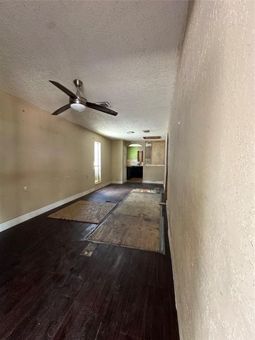 2912 Gregg Street, Houston, TX 77026