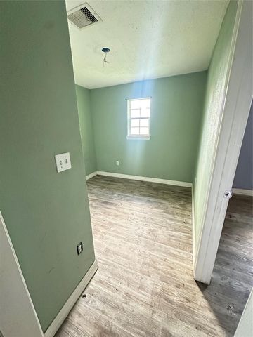 2912 Gregg Street, Houston, TX 77026