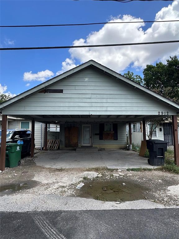 2912 Gregg Street, Houston, TX 77026