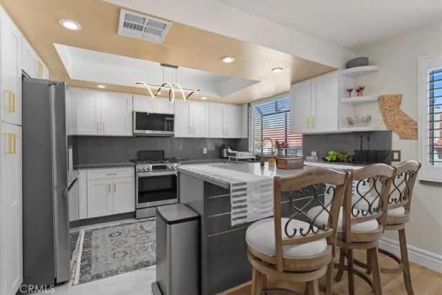 5727 ETIWANDA 3, Tarzana, CA 91364