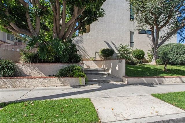 5727 ETIWANDA 3, Tarzana, CA 91364