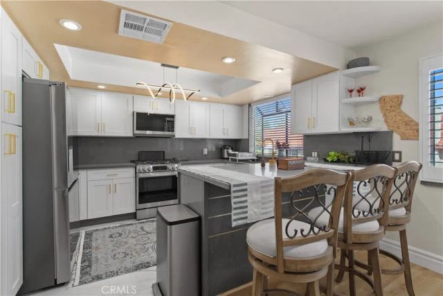 5727 ETIWANDA 3, Tarzana, CA 91364