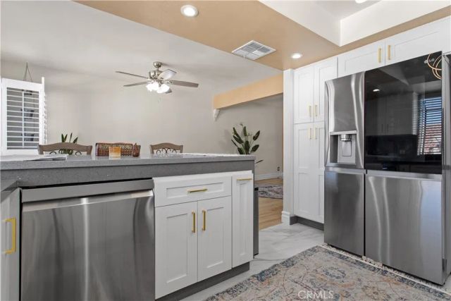 5727 ETIWANDA 3, Tarzana, CA 91364