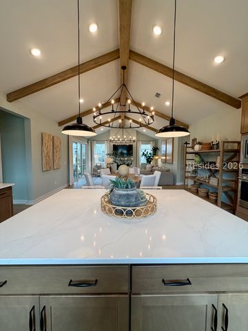 1522 White Water Dr, Hardeeville, SC 29927