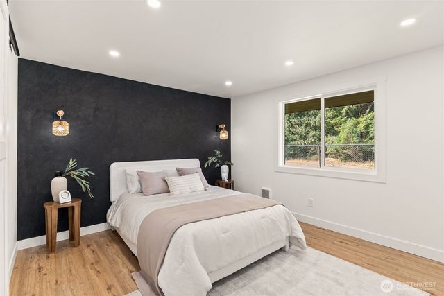 9101 Fawnlilly Circle W, Tacoma, WA 98467
