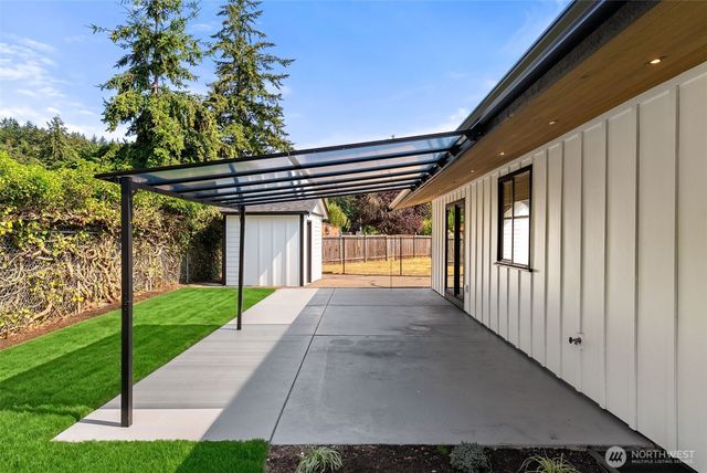 9101 Fawnlilly Circle W, Tacoma, WA 98467