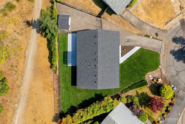 9101 Fawnlilly Circle W, Tacoma, WA 98467