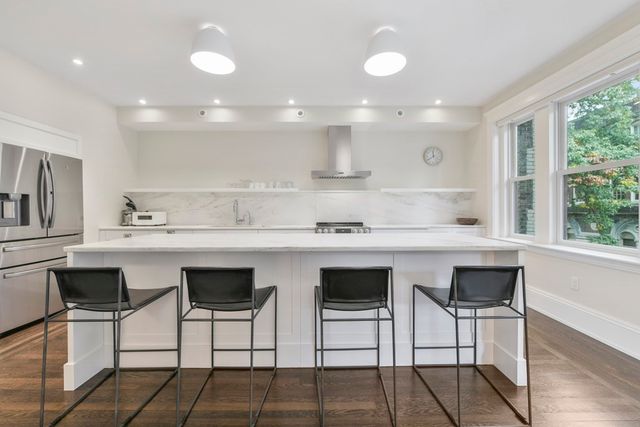 70 Marshal St A-3, Brookline, MA 02446