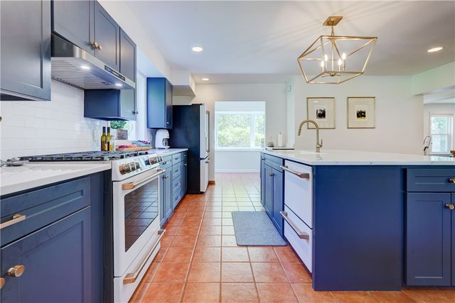 295 Fisher Road, Victor, NY 14534