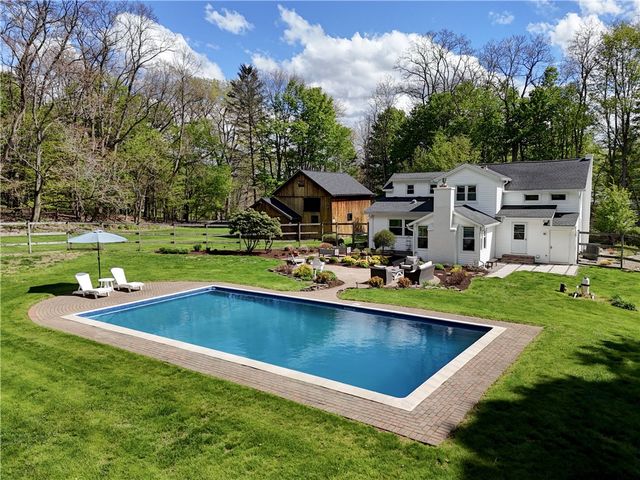 295 Fisher Road, Victor, NY 14534