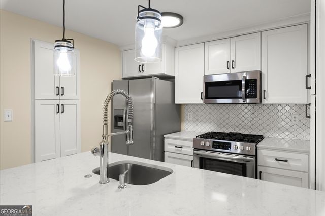 2182 River Heights Court, Marietta, GA 30067