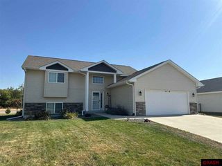2007 Pratt Circle, St. Peter, MN 56082