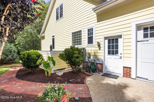 1489 White Dogwood Court SE, Bolivia, NC 28422