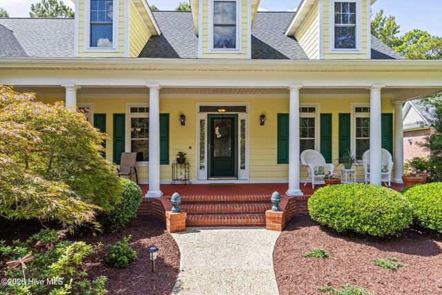 1489 White Dogwood Court SE, Bolivia, NC 28422