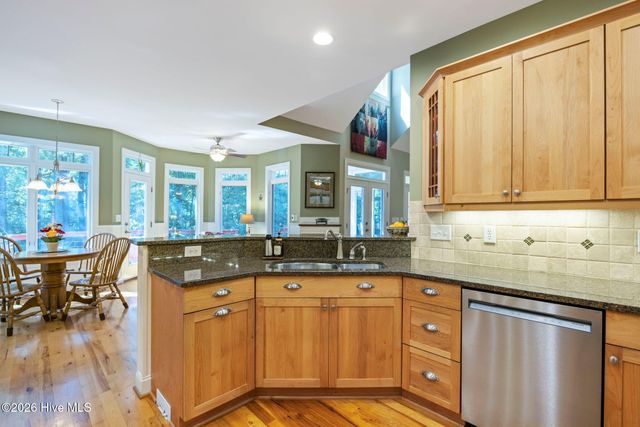 1489 White Dogwood Court SE, Bolivia, NC 28422