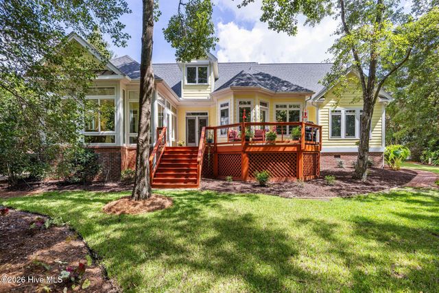 1489 White Dogwood Court SE, Bolivia, NC 28422