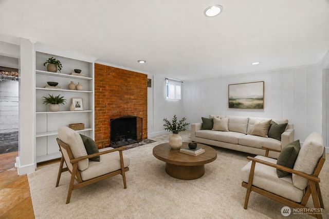 2745 NE 89th Street, Seattle, WA 98115