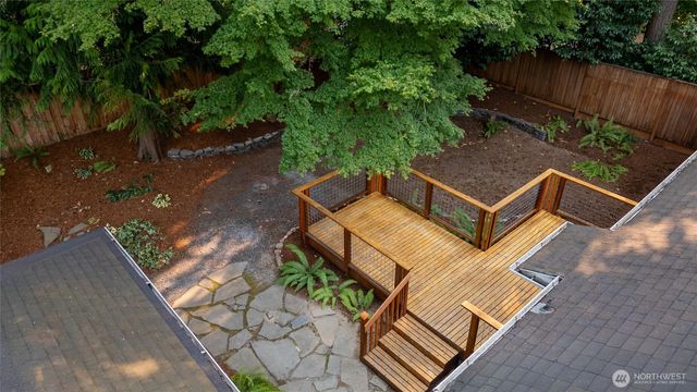 2745 NE 89th Street, Seattle, WA 98115