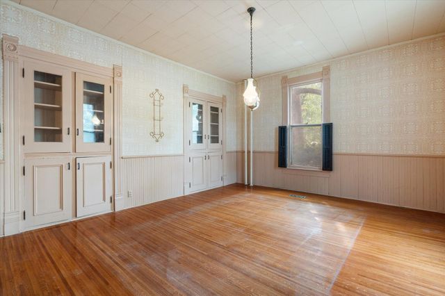 303 E 9TH ST, Fulton, MO 65251