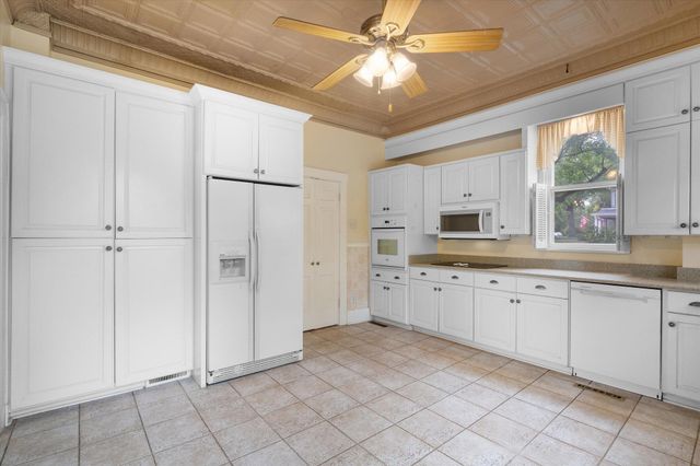 303 E 9TH ST, Fulton, MO 65251