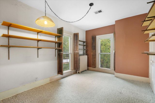 303 E 9TH ST, Fulton, MO 65251