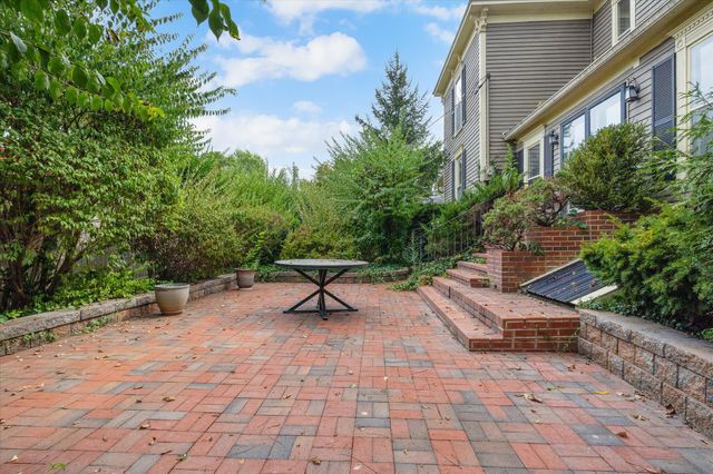 303 E 9TH ST, Fulton, MO 65251