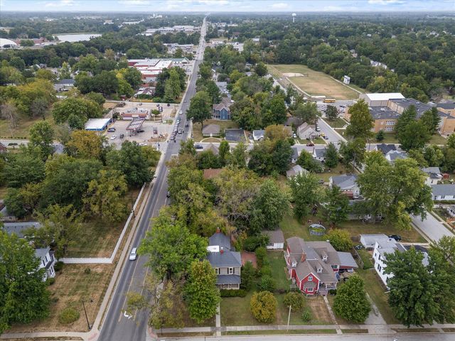 303 E 9TH ST, Fulton, MO 65251