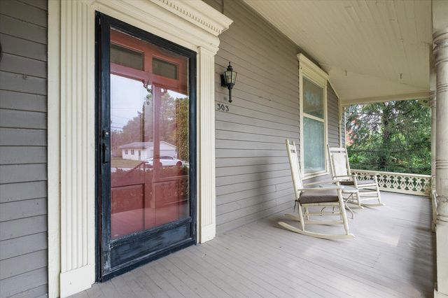 303 E 9TH ST, Fulton, MO 65251