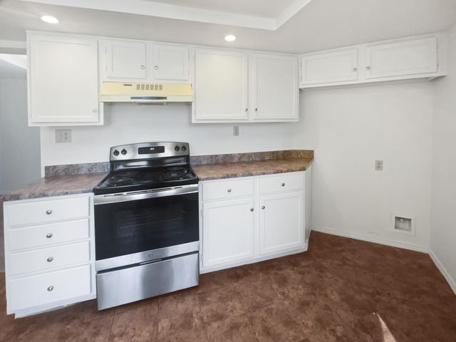 5305 Carruthers Street NE, Albuquerque, NM 87111