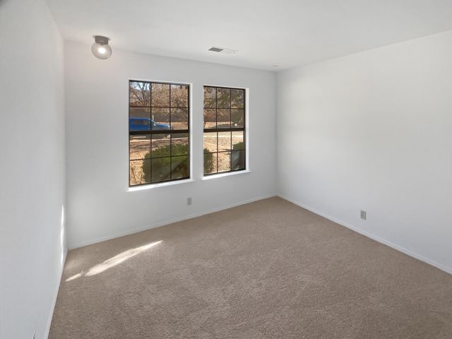 5305 Carruthers Street NE, Albuquerque, NM 87111