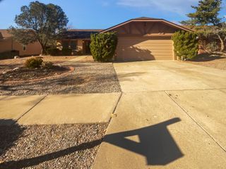 5305 Carruthers Street NE, Albuquerque, NM 87111