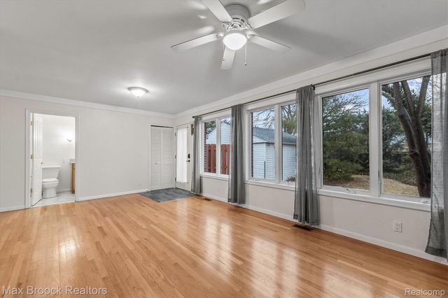 2440 Ferncliff Avenue, Royal Oak, MI 48073