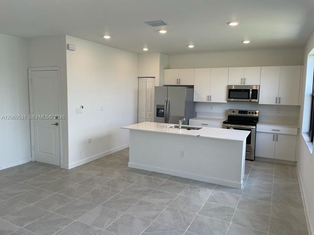 10007 SW 231 Lane, Miami, FL 33190