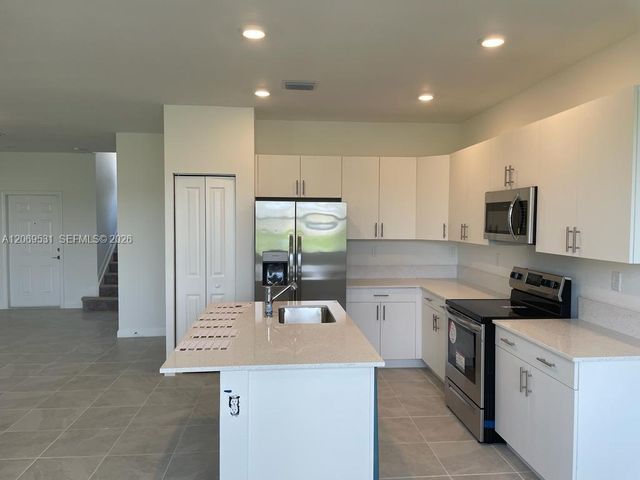 10007 SW 231 Lane, Miami, FL 33190