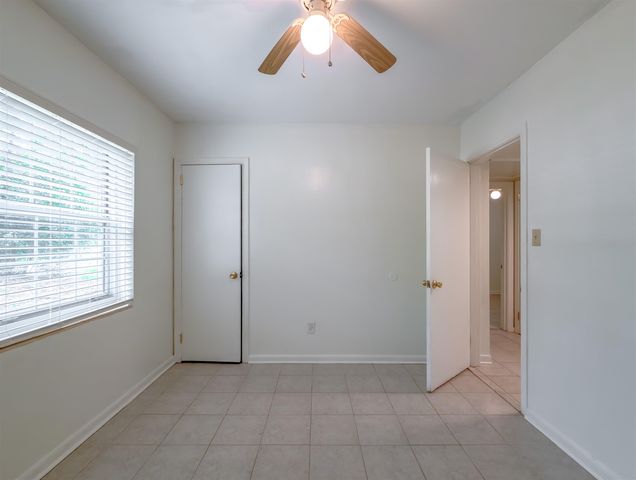 2314 Pontiac Drive, Tallahassee, FL 32301