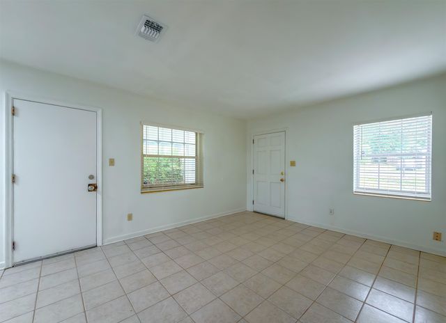 2314 Pontiac Drive, Tallahassee, FL 32301